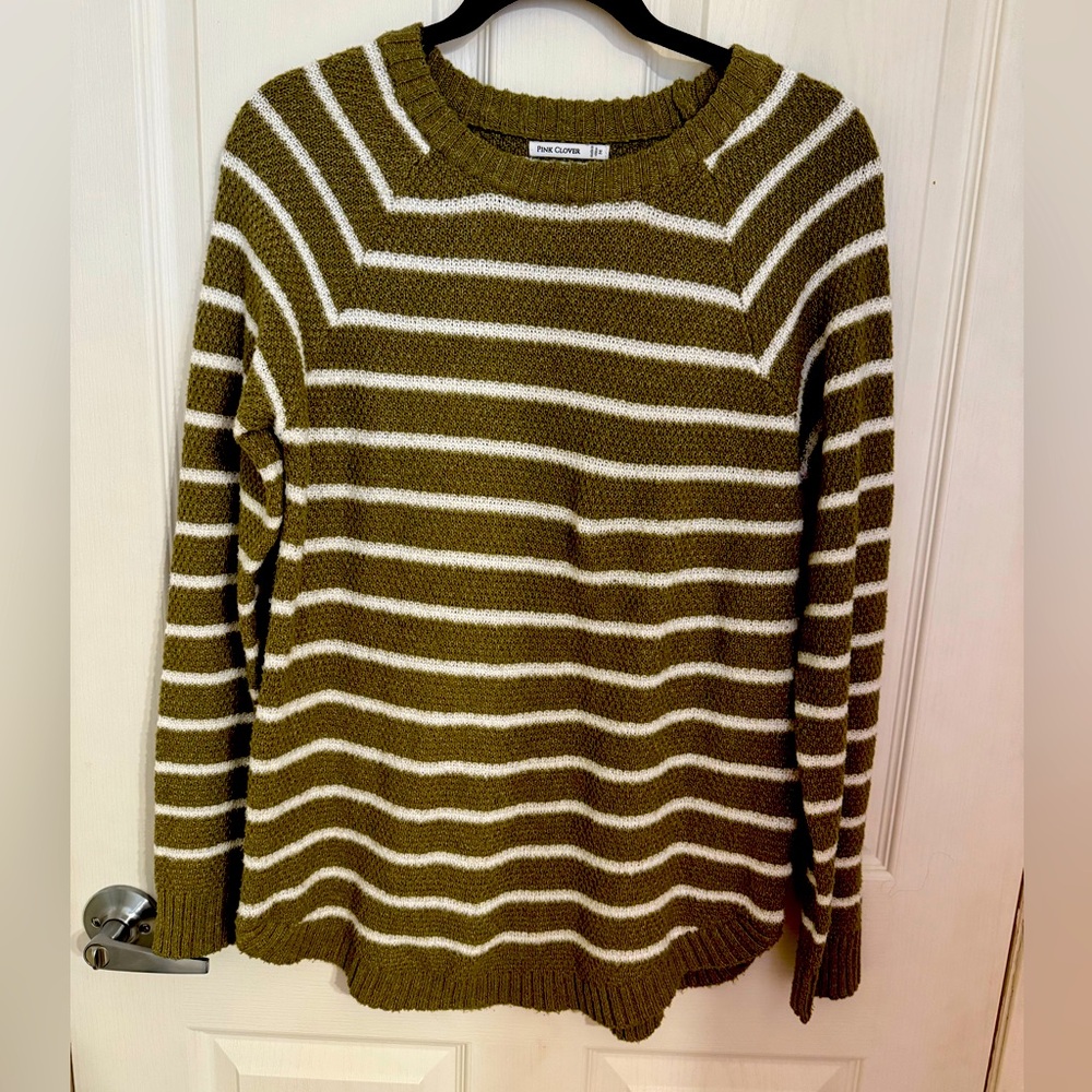 Pink Clover green and white striped sweater size medium